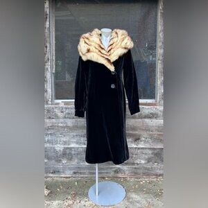 Vintage AWB Boulevard Long Beautiful Black Velvet Real Fur Collar Coat~S/M~